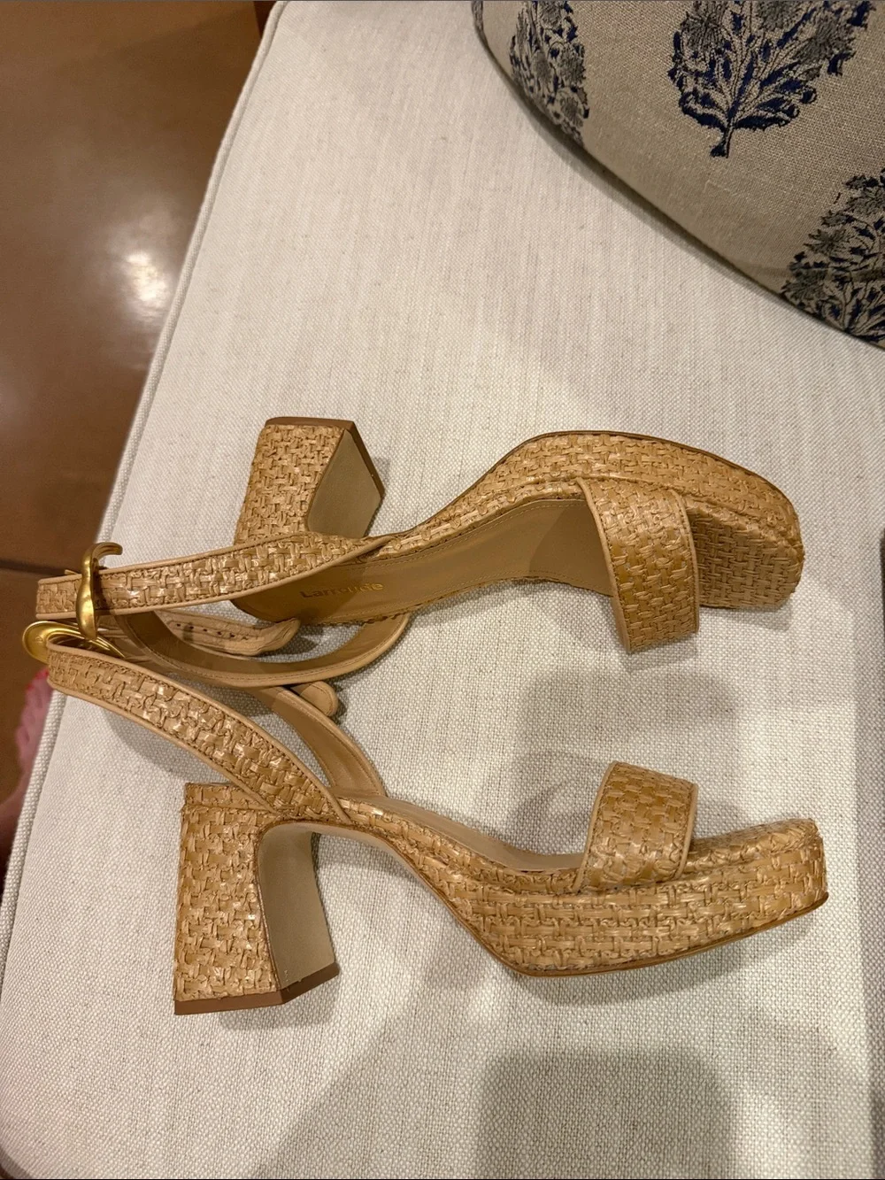 Larroude Dolly,low heel Platform Sandal, satin Gold Buckle, Natural Beige Raffia